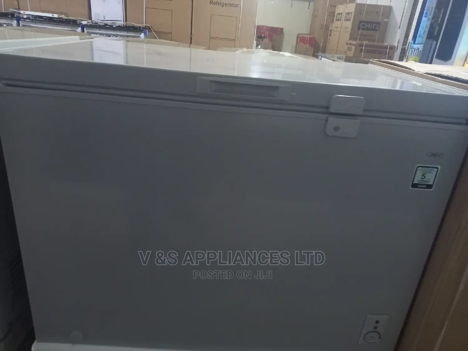 380l Chiq Chest Freezer