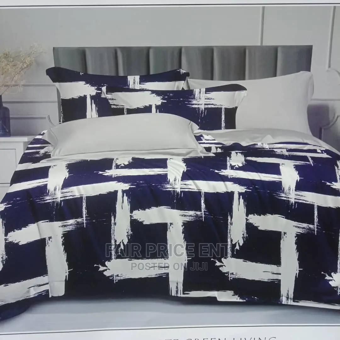 Executive 4pcs Duvet Cover.5x6.( Black)