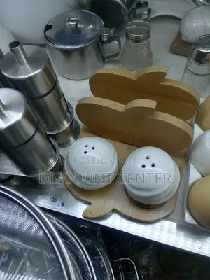 Salt Shaker and Serviette Holder