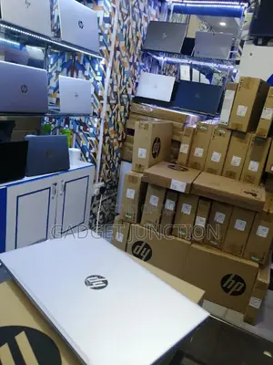 New Laptop HP Pavilion 15 8GB Intel Core I5 SSD 512GB