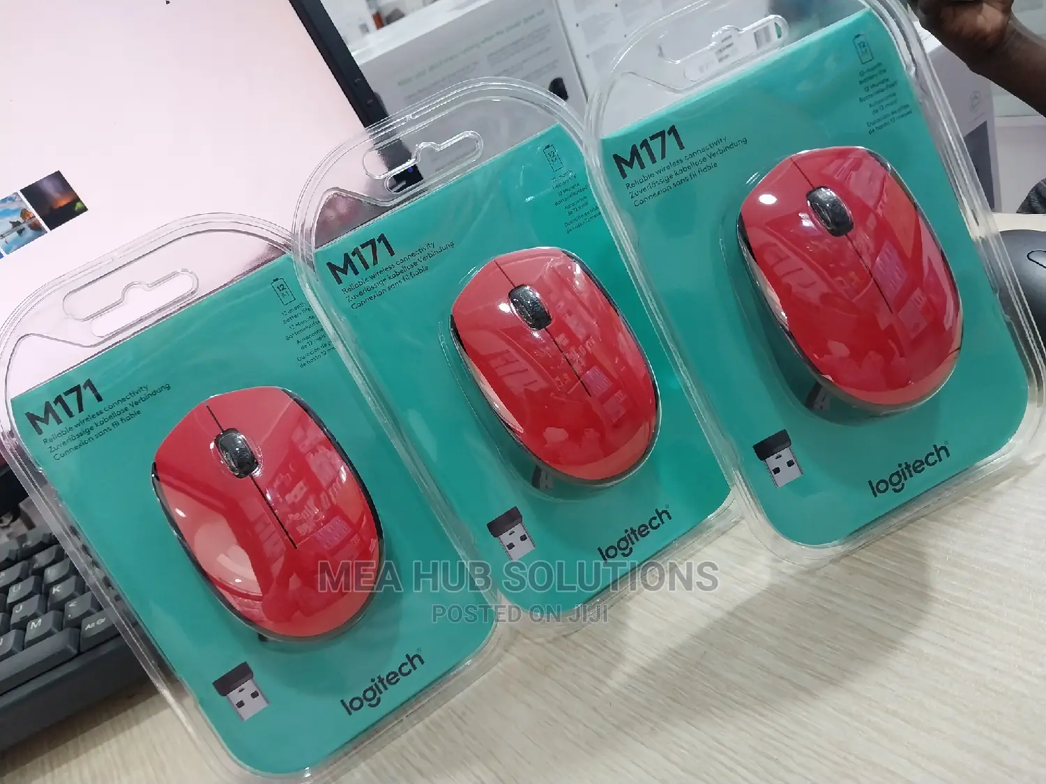 M171 Logitech Wireless Mouse