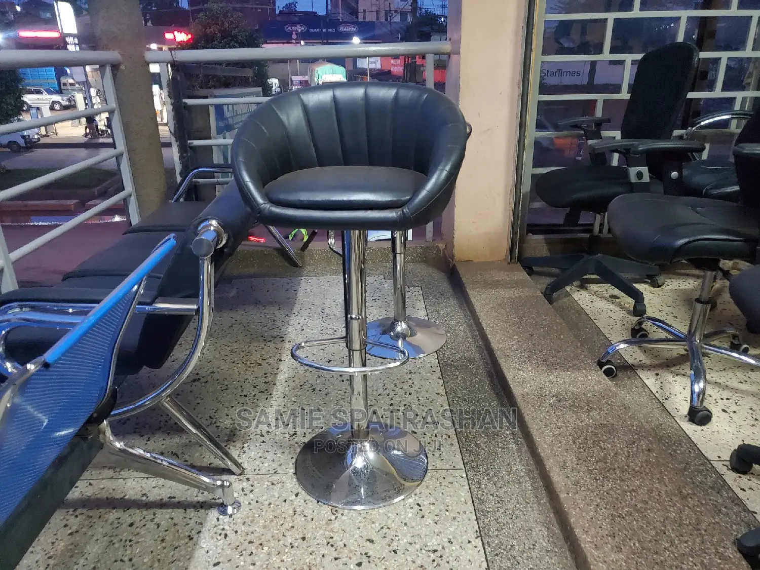 Counter Chair Black 2