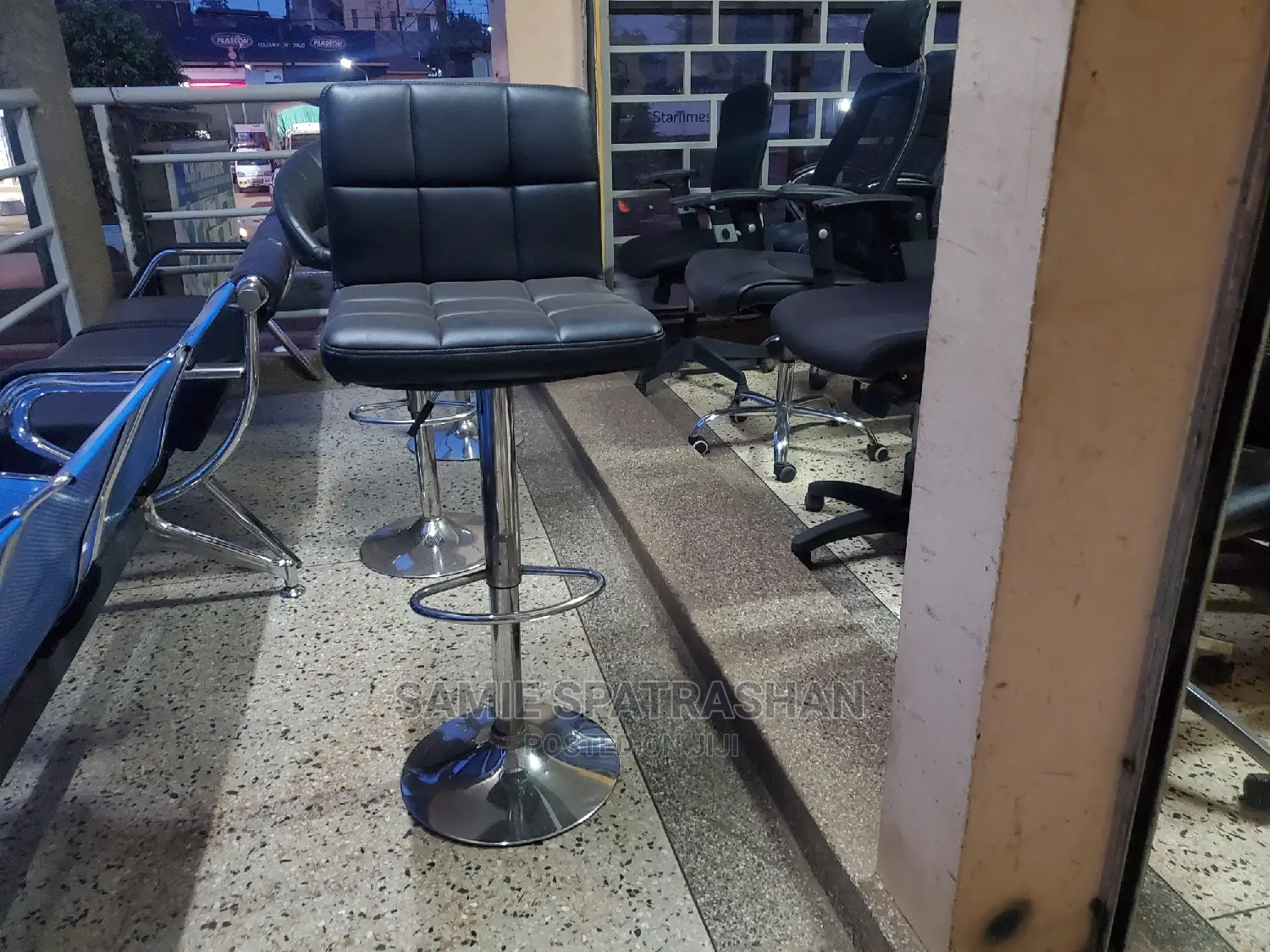 Counter Chair Black 3