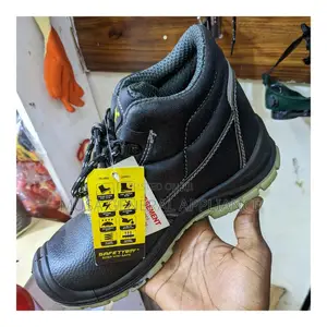 Boots 39 to 45
