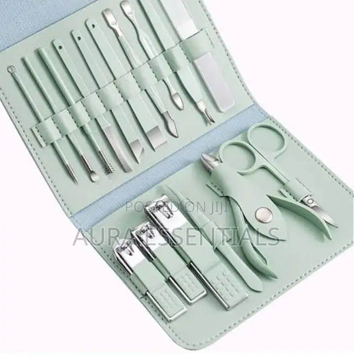 16pcs Manicure Set Nail Clippers Pedicure Kit Cutter