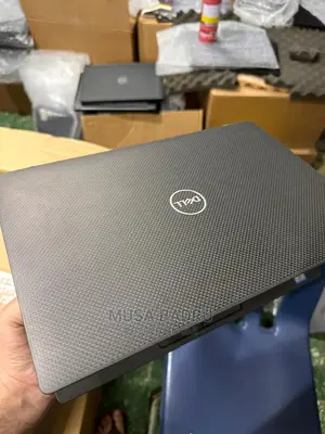 New Laptop Dell Latitude 7400 8GB Intel Core I5 SSD 256GB