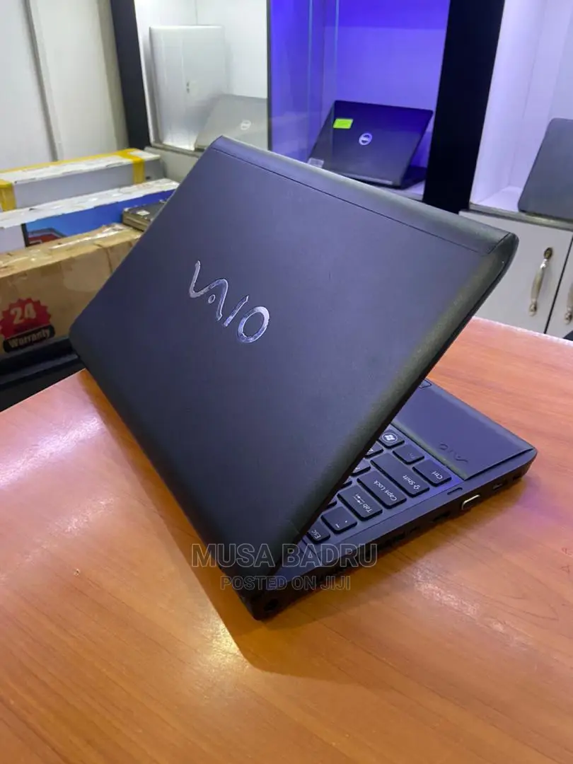 Laptop Sony VAIO E14135 4GB Intel Core I5 HDD+SSD 500GB