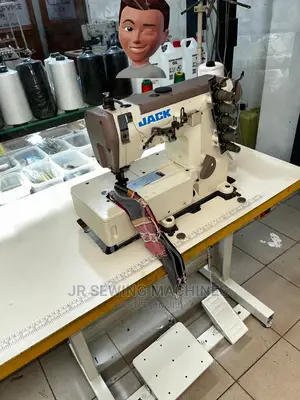 Flat Lock Industrial Sewing Machine