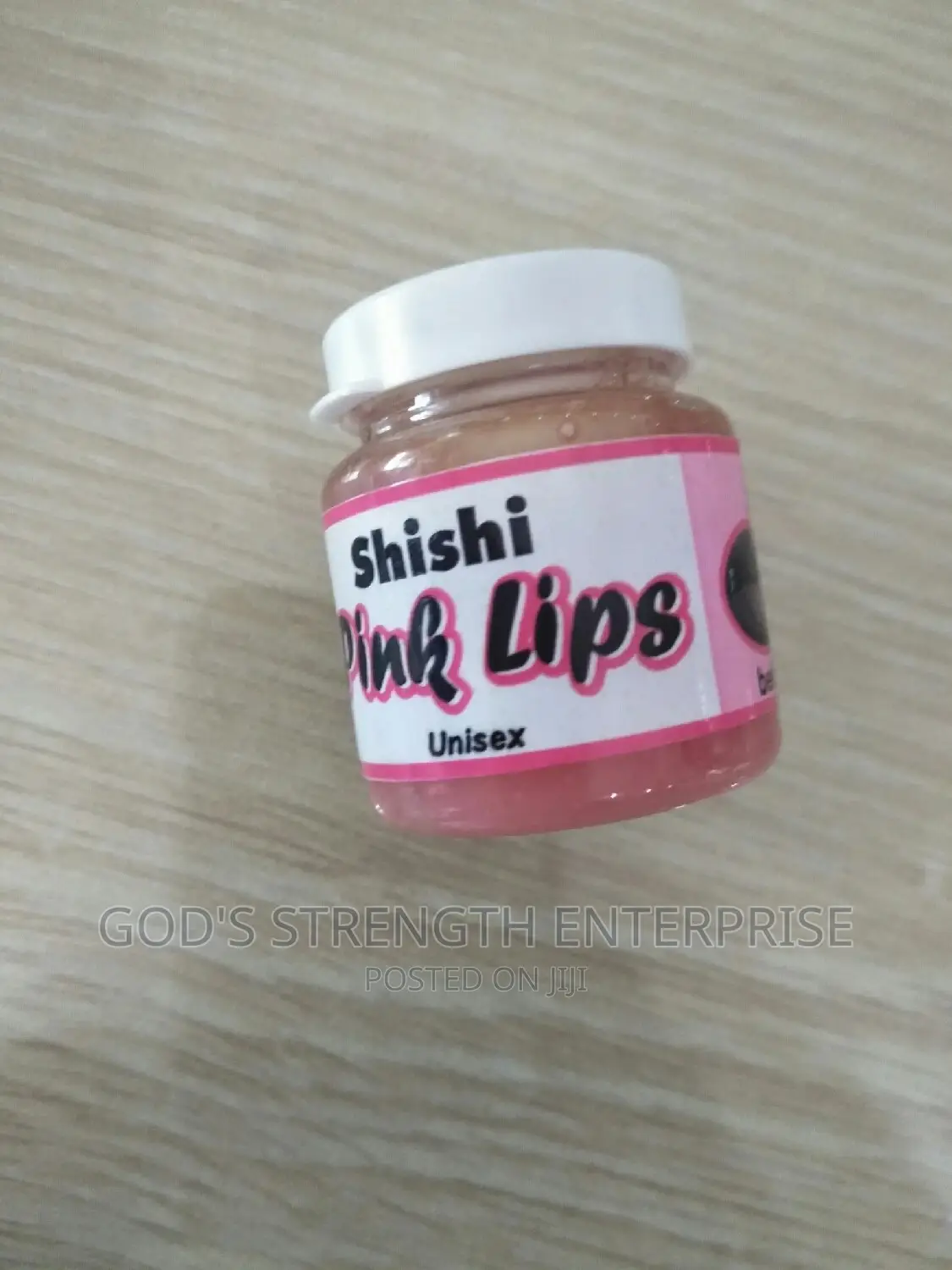 Shishi Pink Lips Unisex to Change Black Lips to Pink