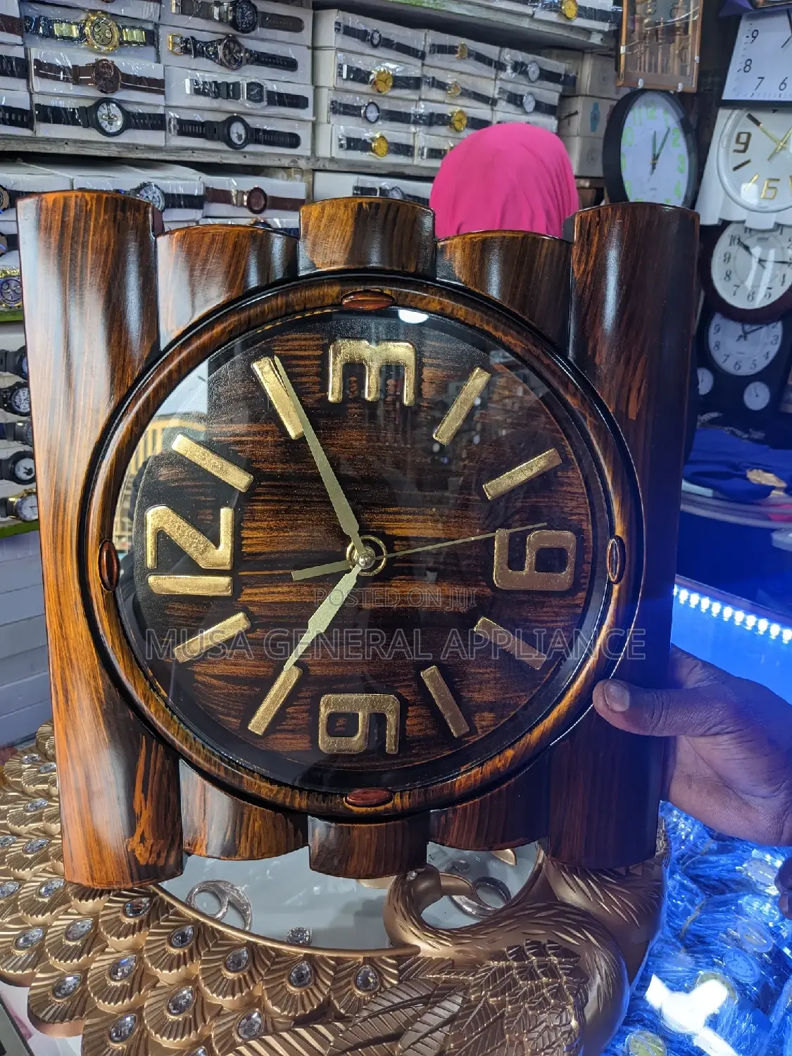 Atic Clock