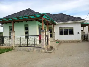 Furnished 4bdrm House in Kyaliwajjara, Central Division for sale