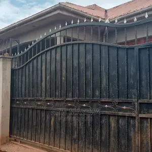 3bdrm House in Bulenga Town, Central Division for sale