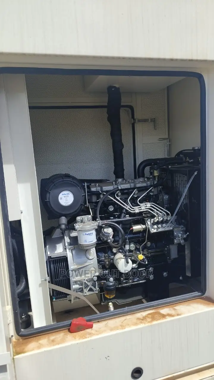 Super Silent 20 Kva Perkins DIESEL Generator