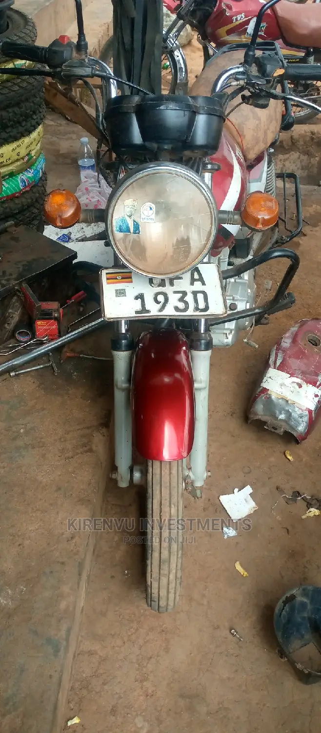 TVS Apache 180 RTR 2017 Red
