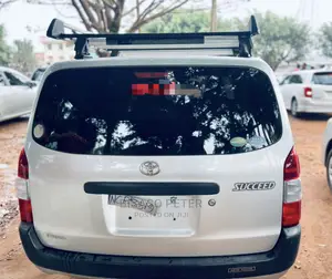 Toyota Succeed 2017 Gray