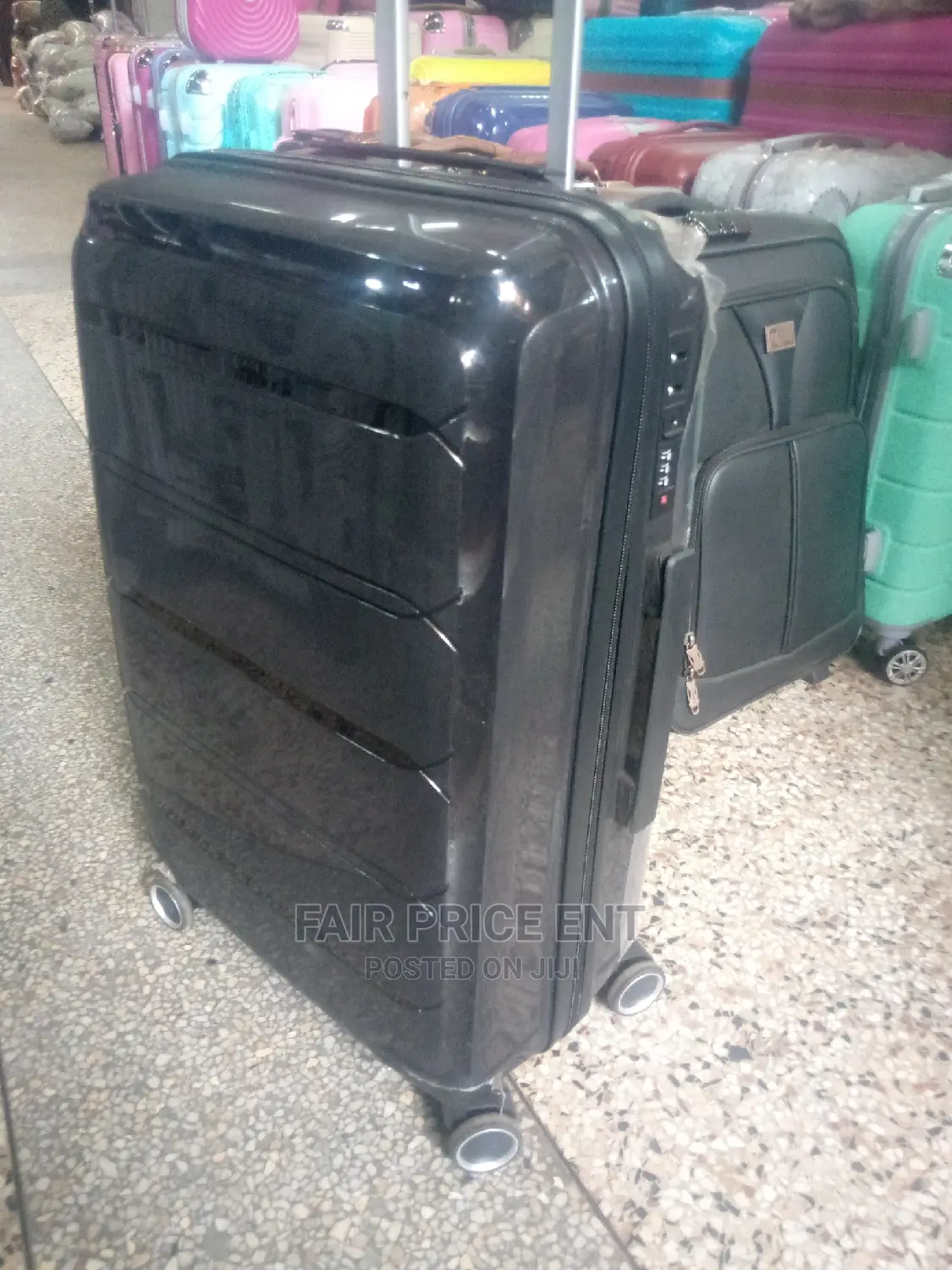 Original Rubber Plastic Traveling Bag. Medium.( Black)