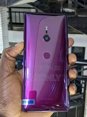 Sony Xperia XZ3 64 GB Red