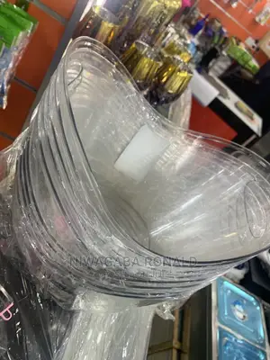 Medium Classic Transparent Ice Bucket