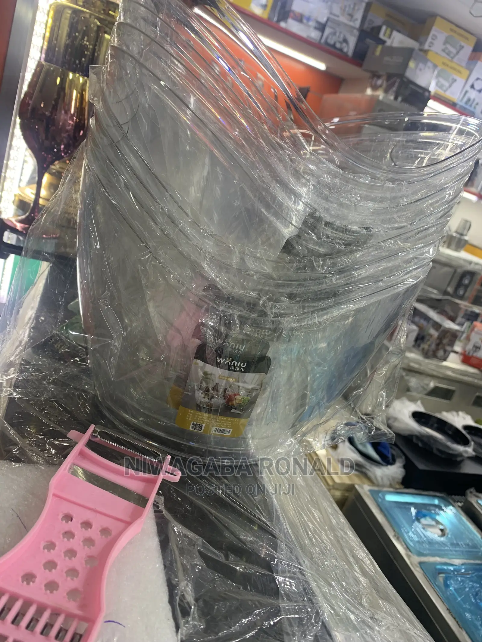 Medium Classic Transparent Ice Bucket