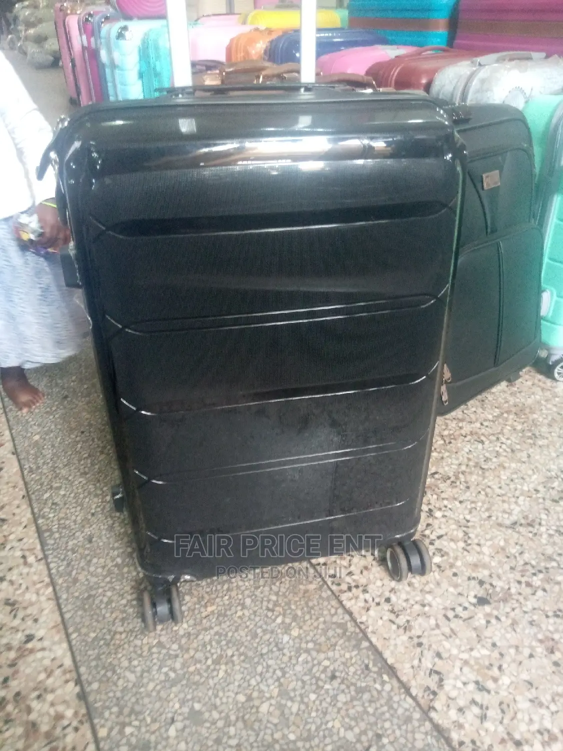 Rubber Plastic Traveling Suitcases.Large.( Black)