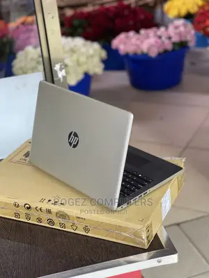 New Laptop HP 250 G6 8GB Intel Core I7 HDD 1T