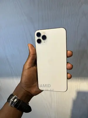 Apple iPhone 11 Pro Max 64 GB White