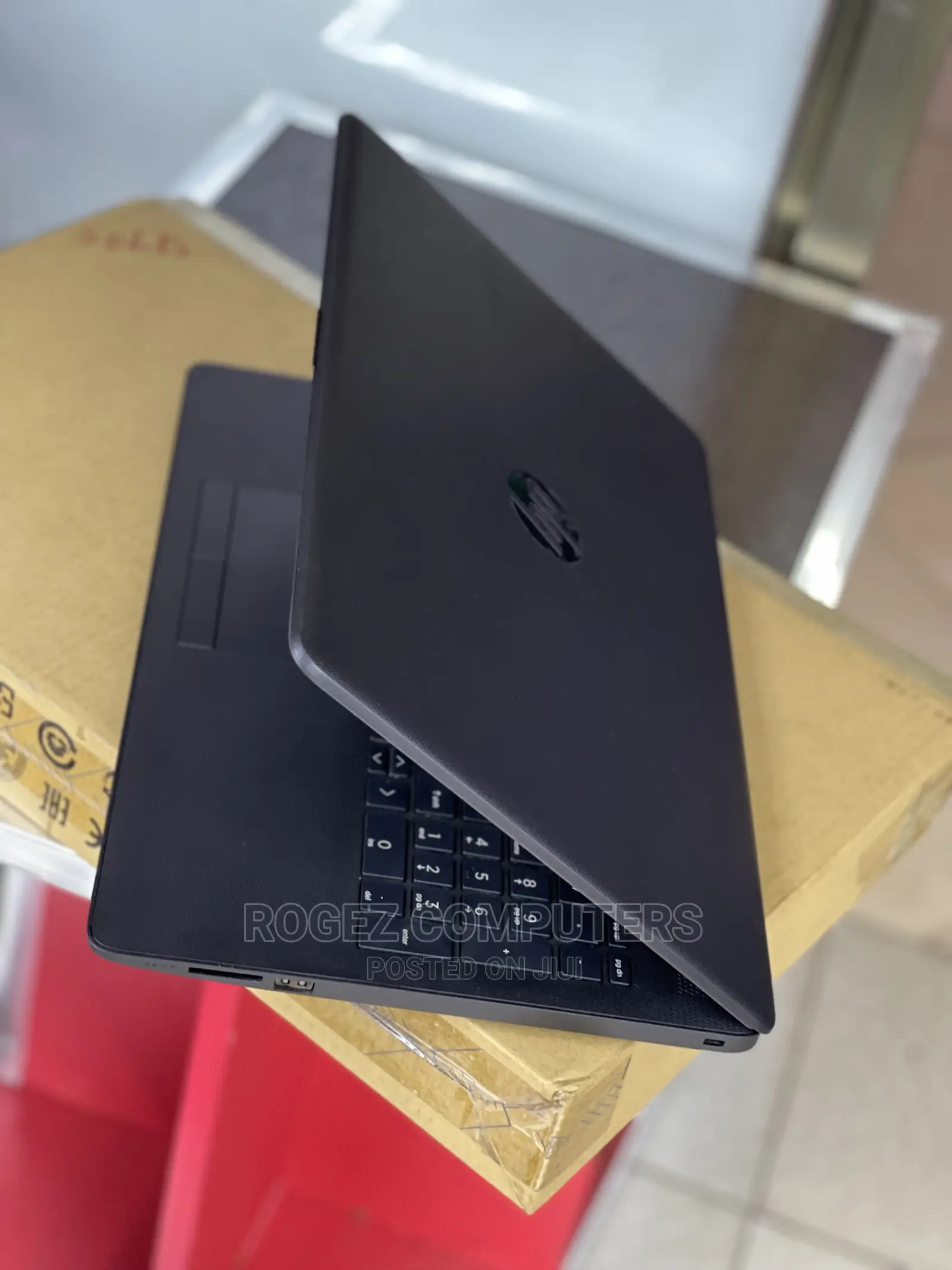 New Laptop HP 250 G5 8GB Intel Core I7 HDD 1T