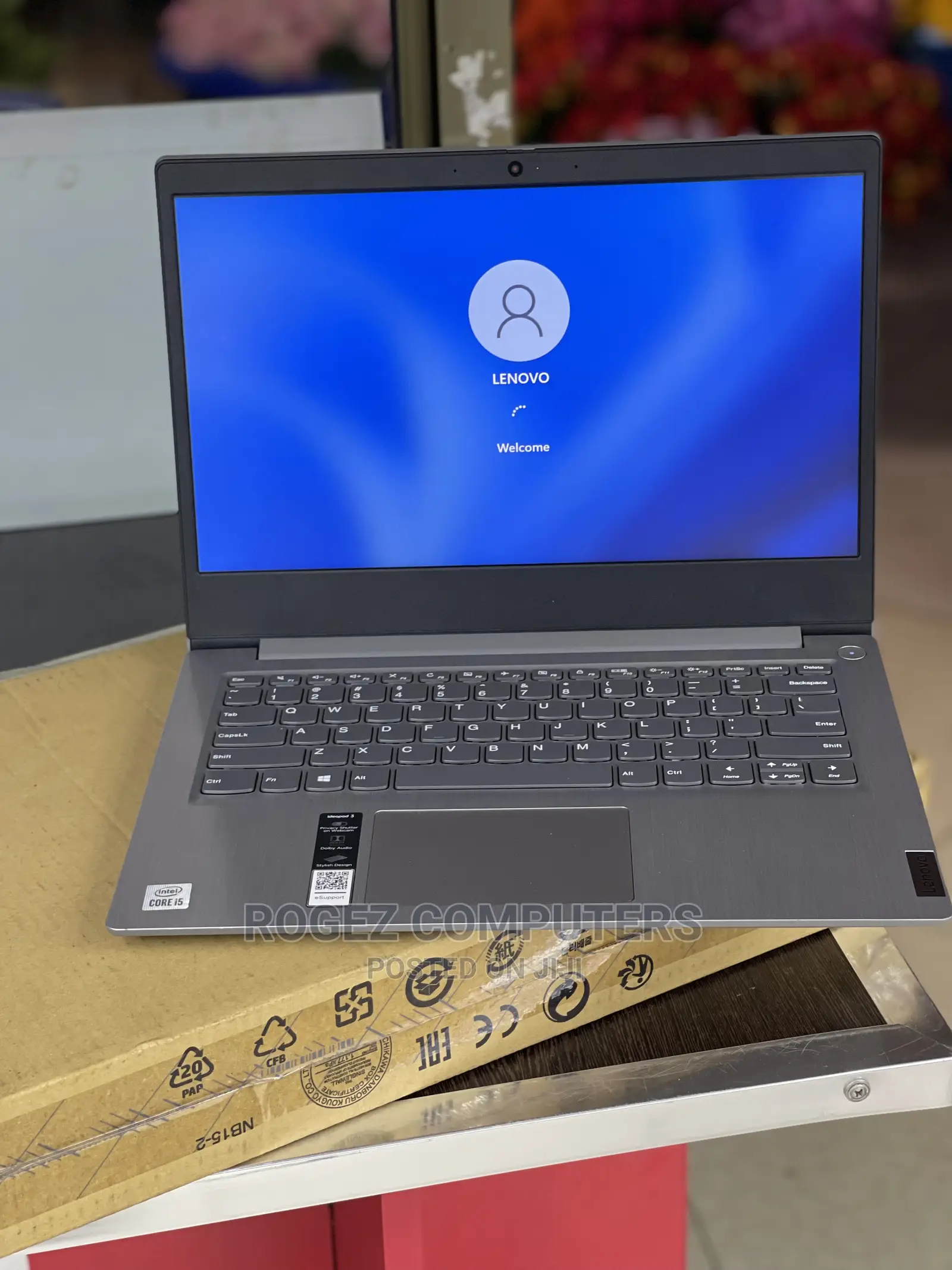 New Laptop Lenovo Ideapad 3 8GB Intel Core I5 SSD 256GB
