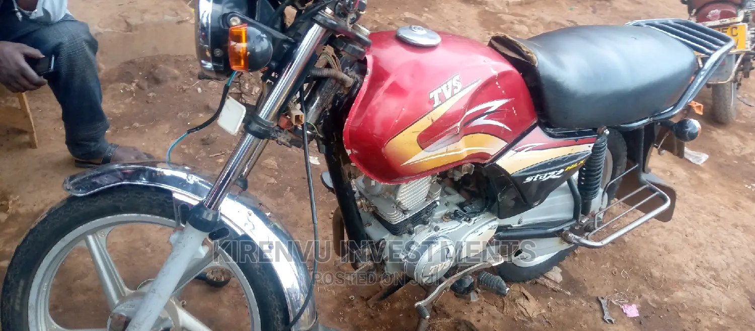 TVS Apache 180 RTR 2016 Red