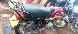 TVS Apache 180 RTR 2016 Red