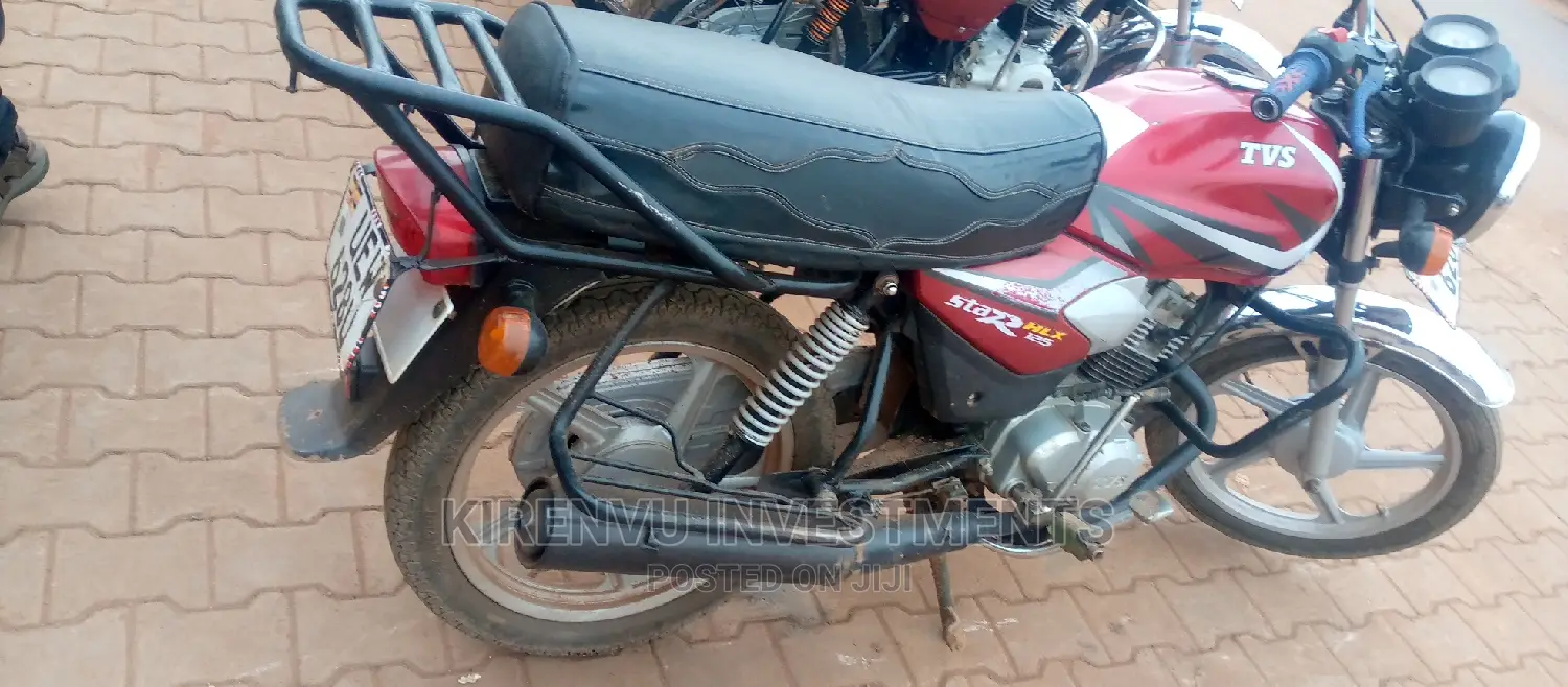 TVS HLX 125 2018 Red