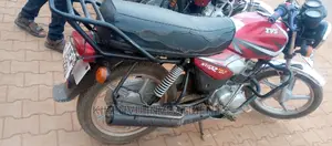 TVS HLX 125 2018 Red