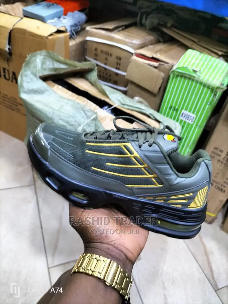 Running Sneakers