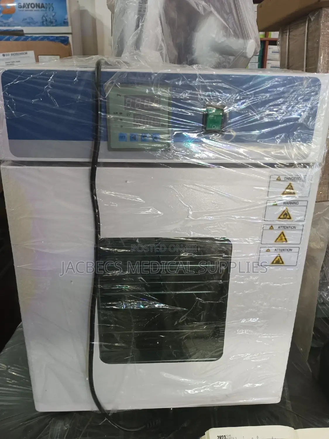 Laboratory Incubator 25 Litres