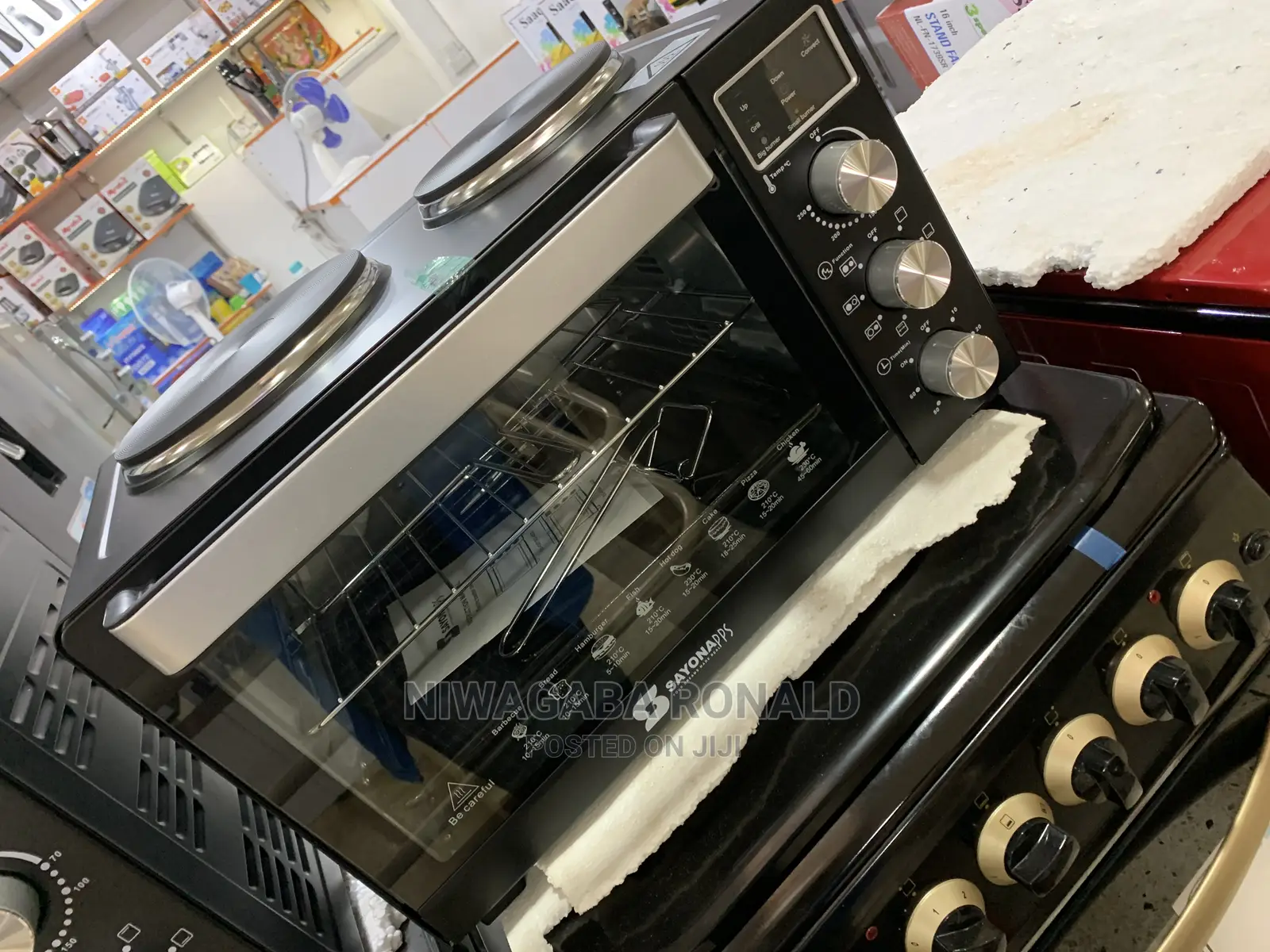 35L Microwave Oven With Double Hotplate