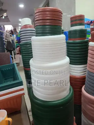Plastic Flower Pot