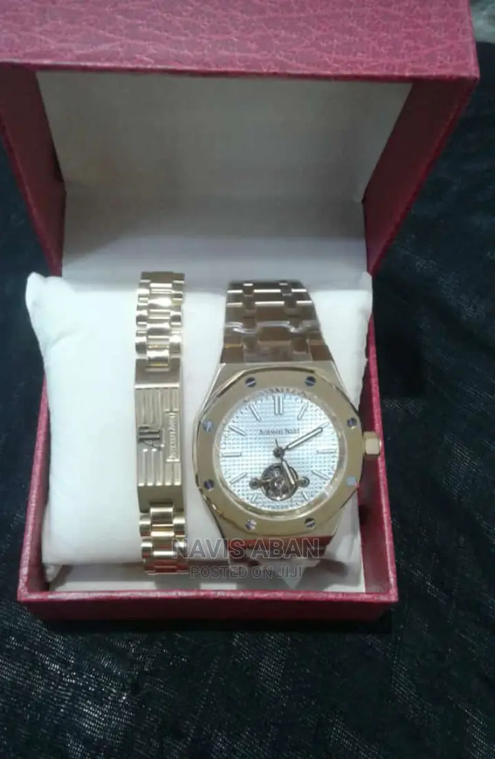 Audemars Automatic Watch and Its Bracelete