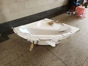 Corner Bathtubs