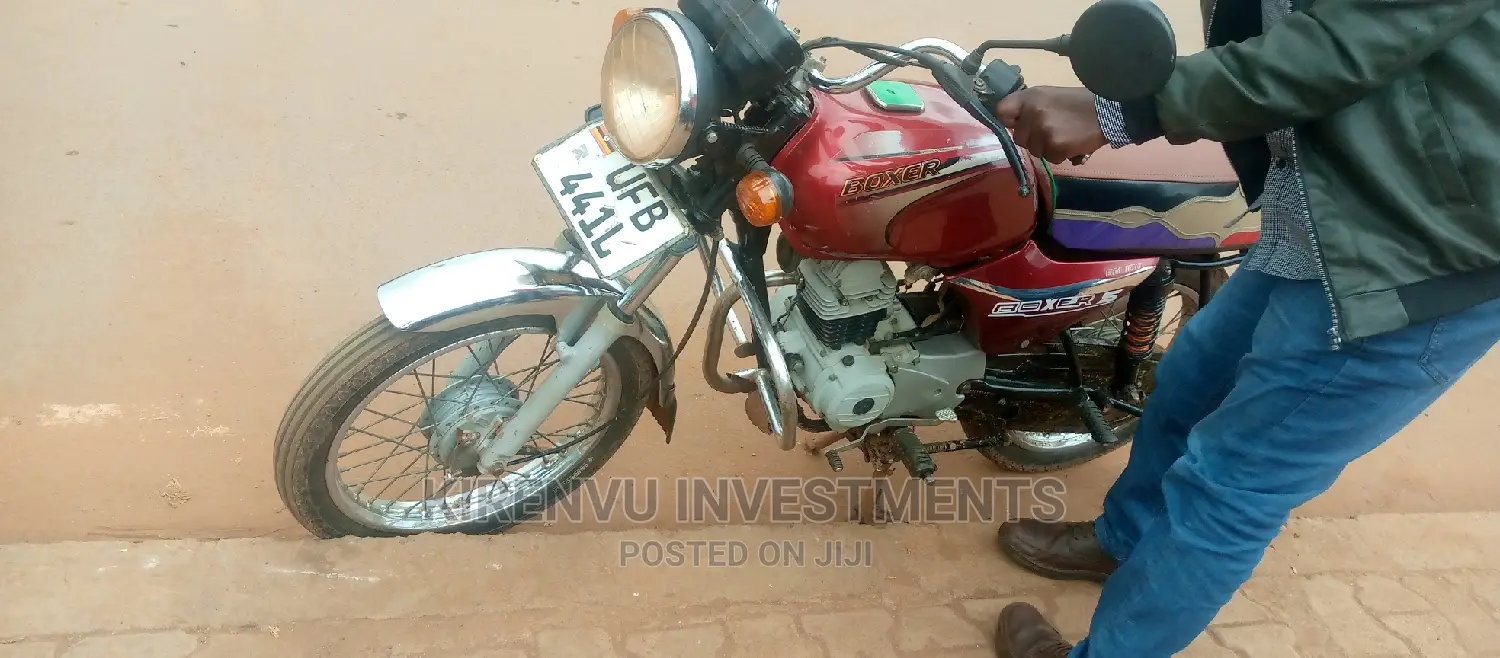 Bajaj Boxer 100 2017 Red