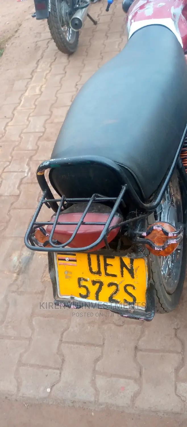 Bajaj Boxer 2016 Red
