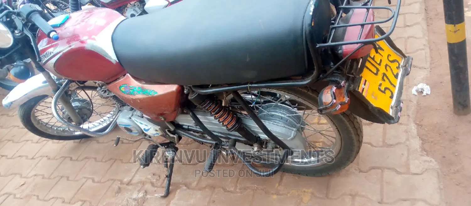 Bajaj Boxer 2016 Red