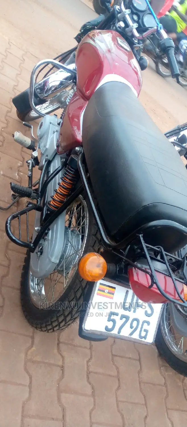 Bajaj Boxer BM100ES 2018 Red
