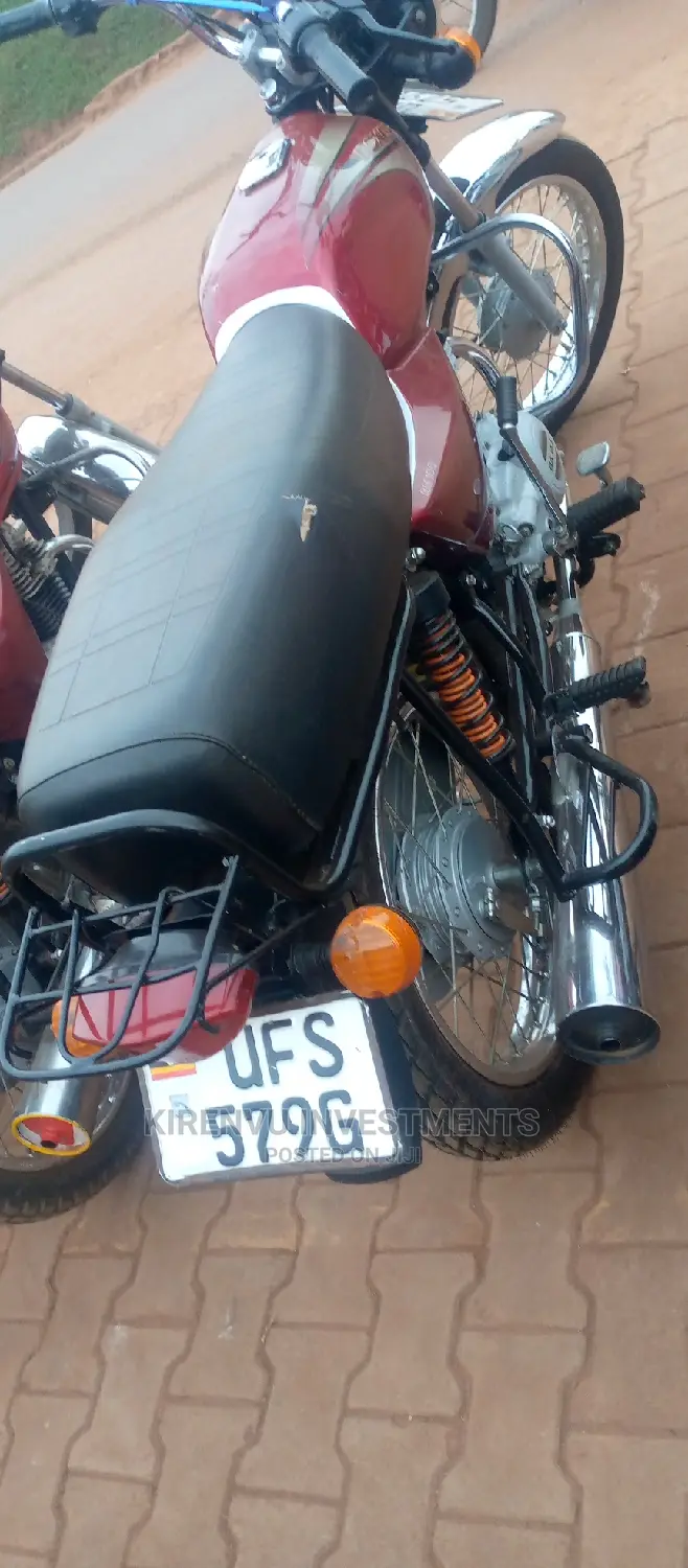 Bajaj Boxer BM100ES 2018 Red