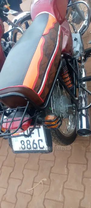Bajaj Boxer 2018 Red
