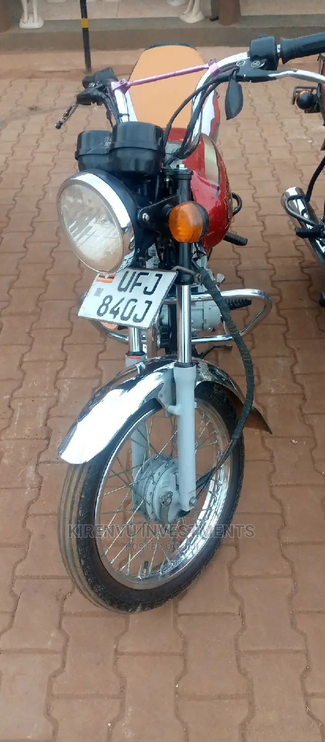 Bajaj Boxer BM100KS 2018 Red
