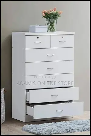 Modern Cheers of Drawers Chest of Drawers Dresser