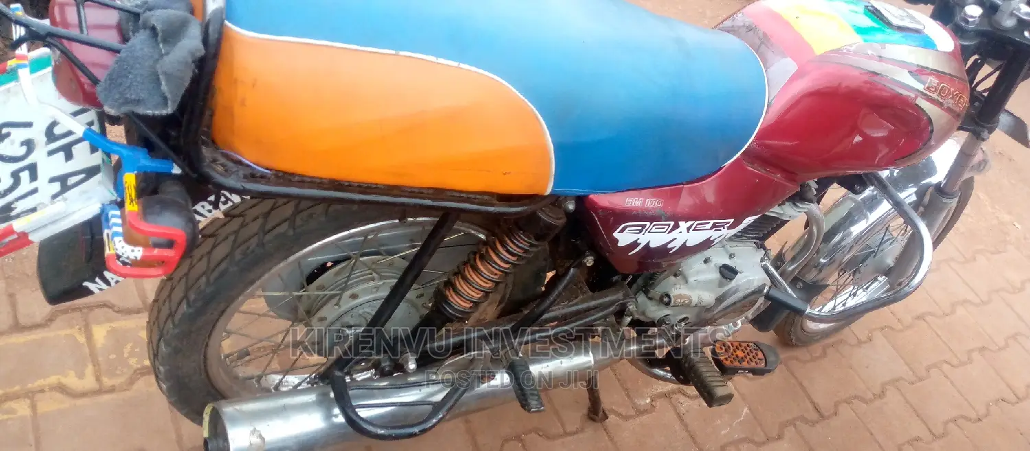 Bajaj Boxer 2018 Red