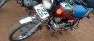 Bajaj Boxer 2018 Red