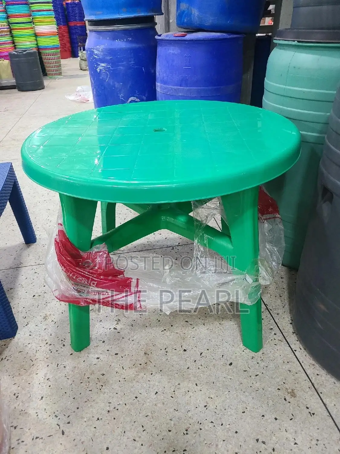 Plastic Round Table