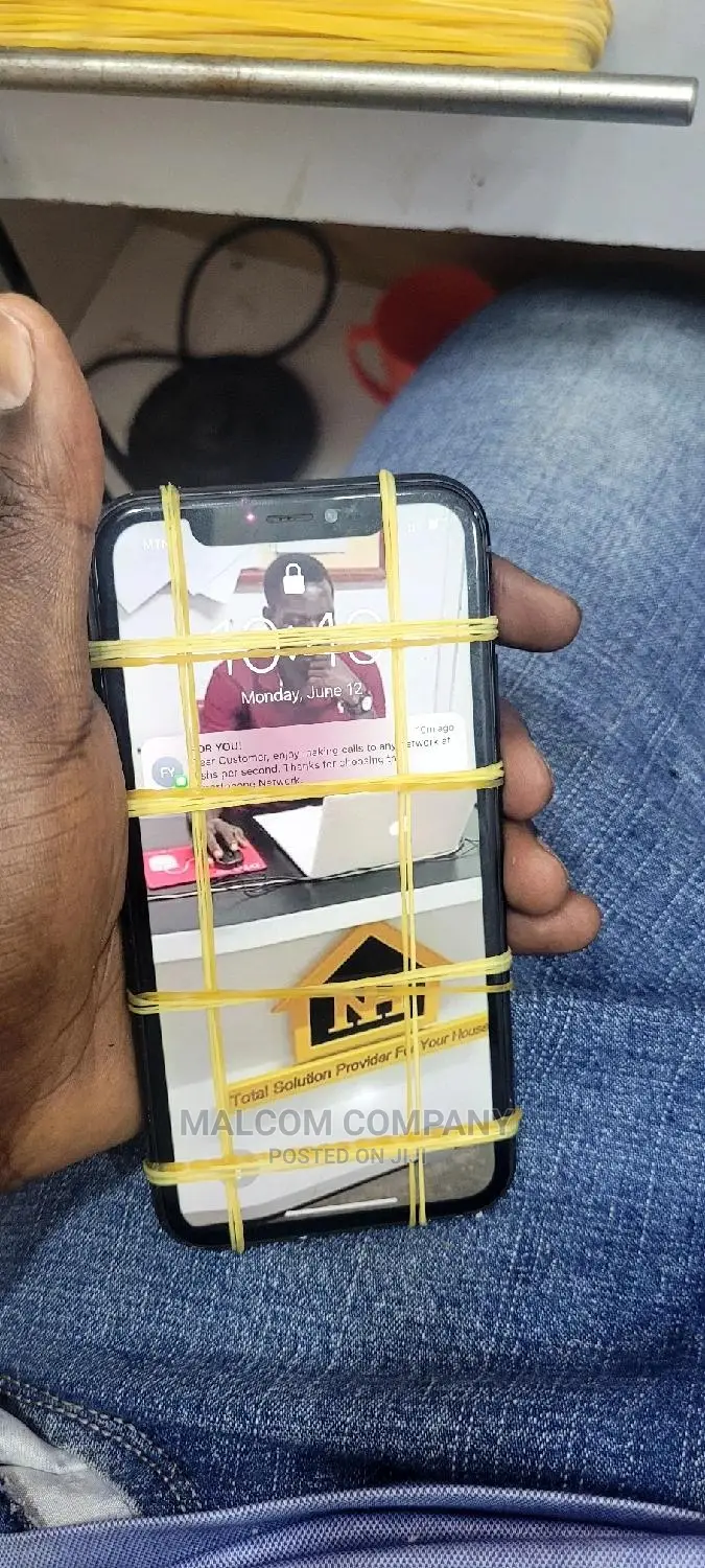 iPhone Broken Back Glass Replacement